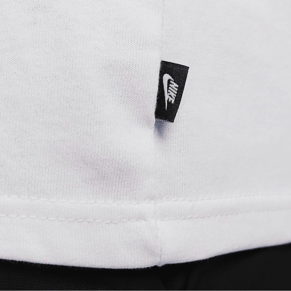 Nike Sportswear Premium Essentials Pocket T-Shirt Men’s XL White NWT - Picture 3 of 6